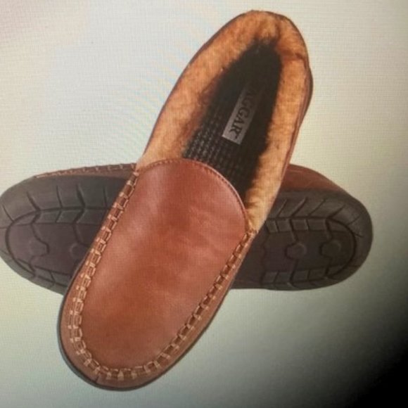 Haggar Smoot Polyurethane Leather Moccasin Slippers - Picture 1 of 5